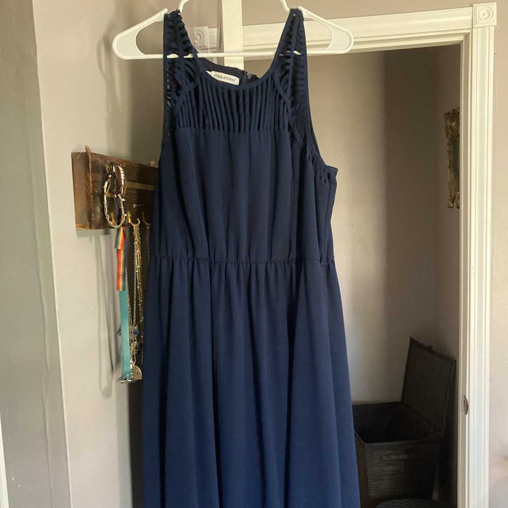 Knee length navy dress with lining